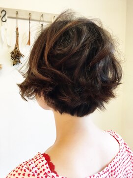 アレン ヘアメイク(ALEN hair make) ラフ