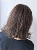 グレージュの外ハネボブ