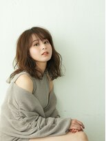 ウタ&nbsp;フォギーベージュ×波ウェーブ