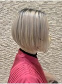 シンプル前下がりボブ