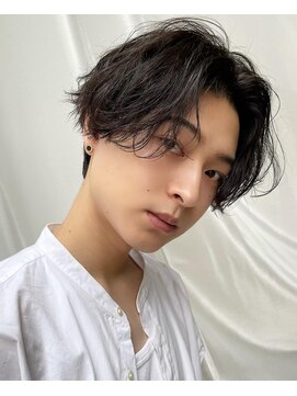 バイオレット 表参道店(Violet) センターパート波巻きパーマ