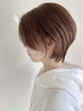 スリー(Th:ree) 大人可愛い20代30代40代丸みとくびれショートボブ◎