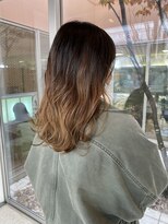 クロエ バイ ラヴィズム 小針店(CLOE by LUVISM)&nbsp;グラデーションカラー