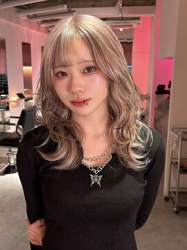 ダズリングディア(Dazzling Deer) ホワイトベージュ/ミルクティーベージュ/卵型