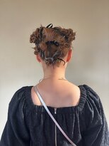 シーソー(SEE SAW)&nbsp;ボブでできる個性派ねじねじアレンジ＊