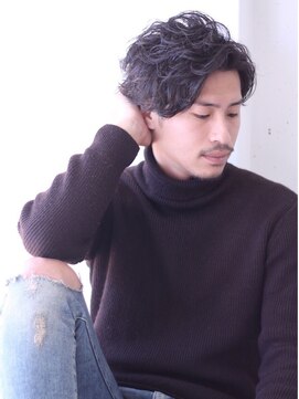 オーロ 西大寺店(ORO) パーマ&セミウェットの男らしいアップバングスタイル