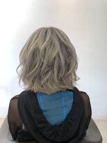 ヘアアンドリラクゼーション ジン(Jinn) ハイトーンカラー