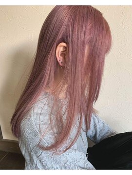 ヘアーデザイン ルシア(Hair Design Lucia) 透明感カラー、ピンクベージュ