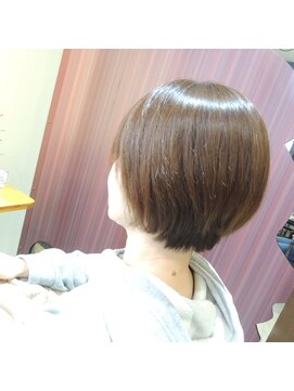 五番街 【五番街】ショートボブ×艶感