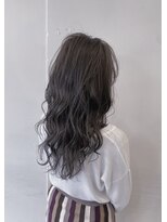 ペイジバイネオリーブ 吉祥寺店(Paige by Neolive) オフィスワークでも大丈夫◎ 暗めグレージュ×細めハイライト