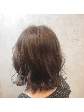 ヘアサロンエム 川越(HAIR SALON M) 外ハネボブ/アッシュブラウン/ネオウルフ/デザインカラー