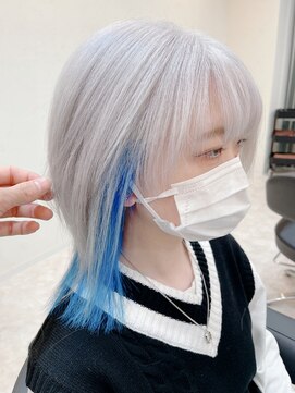 エリス ウメダ(Eliss umeda) 【冬カラー】ウルフホワイトカラー×インナークリアブルー