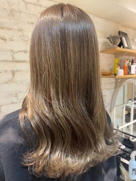 ラボヌール ヘアー エクラ(La Bonheur hair eclat) ミルクティーベージュカラー♪