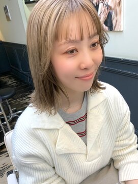 ヒート バイ アンカットラウンジ 渋谷(HEAT by UNCUT&LOUNGE) ミルクティーカラー/インナーカラー/ケアブリーチ/［渋谷］