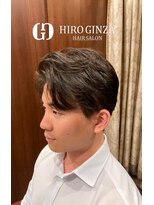 ヒロギンザ 新橋日比谷口店(HIRO GINZA)&nbsp;韓国風センターパートパーマ　新橋　理容室　床屋　ヒロ銀座