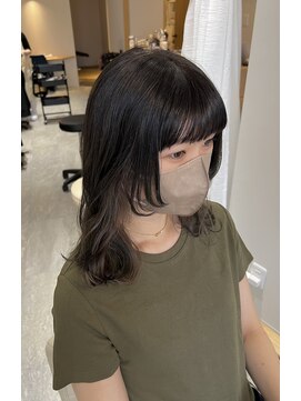 パラゴ(PARAGO.) 《緑橋/城東区/女性サロン》顔まわりウルフ×インナー