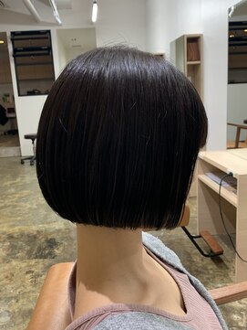 シベル(Sibelles) 切りっぱなし×ボブ