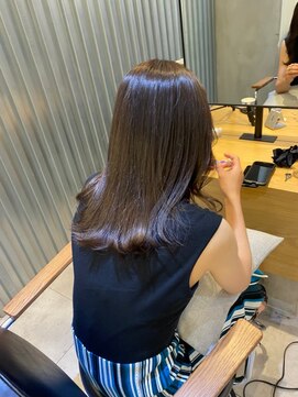 ジーナエス 札幌(Zina S) 【Zina S 札幌】黒髪/グレーベージュ/レイヤーロング/前髪パーマ