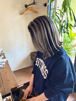 アカラ ヘアー(Akala Hair)の写真/ダブルカラーでハイライト,インナーカラー,バレイヤージュ…貴方のなりたいStyle,ハイトーンも綺麗にキマる
