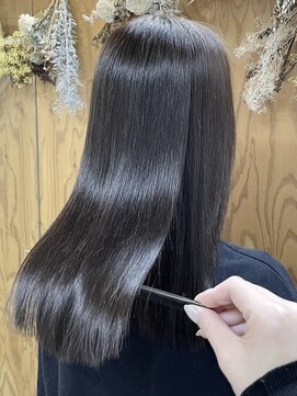 エスアイ(S.i) 髪質改善(五条駅・京都駅・七条駅・四条駅・烏丸駅)