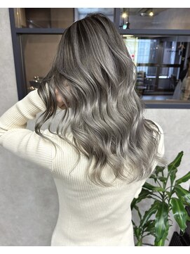 サニー 渋谷(SUNNY) バレイヤージュ、ハイライト、レイヤーカット、グレージュ