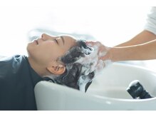 【極上の癒し。こだわりのシャンプー＆ヘッドスパ】