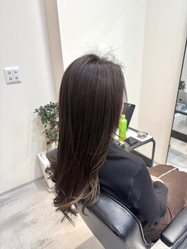 サロンワン(Salon1) アッシュブラウンとインナーカラー