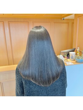 ワイボンドヘアー(Y bond hair) つやダークトーン×ロングヘア