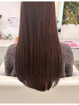 パシフィックダズールバトン(Pacific Dazzle baton) 艶感ロングストレート・シルキーブラウン