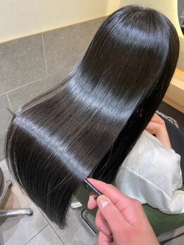 アンジェリカガーデン (angelica GARDEN)の写真/理想のサラサラストレートヘアは当店で！【髪にドラマを。】年齢とともに変わる髪質に、本質的な美しさを。