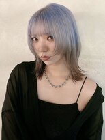 ノアル 大宮店(NOAHL)&nbsp;アイスブルー/レイヤーボブ／ダブルカラー／ルーツカラー　M