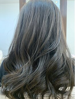 hair art WISH【ヘアアートウィッシュ】の写真/豊富な経験と高い技術で『大人女性特有のお悩み』を解決！【毎日扱いやすい】スタイルに◎ [新長田徒歩3分]