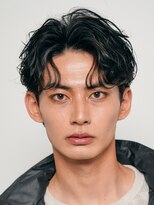 フィフス 大分(fifth)&nbsp;大分シャドウパーマメンズカットラウンドマッシュセンターパート