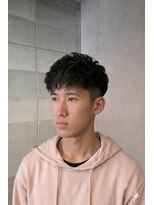 ワンワンオー バーバーショップ コンチネンタル(@110 BARBER SHOP continental) スペインカール