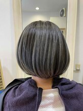 ヘアアンドデザイン クインテット(hair & design Quintet) 白髪ぼかしボブ