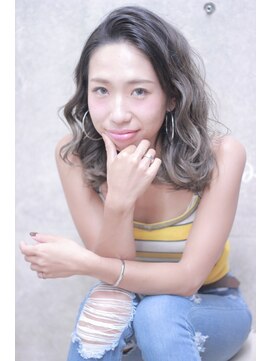 カシュカシュ(cache cache) cache☆ブルージュ×ハイトーングレージュのグラデーション