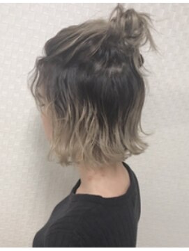 シエル 川越(CIEL) グラデーションカラーで玉ねぎアレンジのおしゃれ度倍増♪
