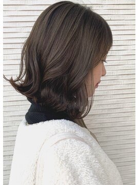 アゲハヘアー(ageha hair) 外ハネボブ　小顔　骨格補正