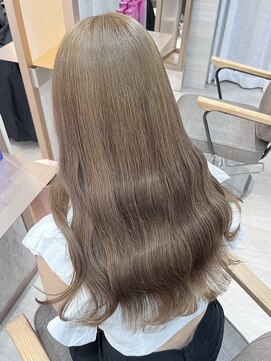 ラビス 浦和(Lovis) 黒髪カタログ/ボブルフ/ネビージュ/ワンレン/スペインカール