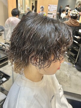 ニアウ 伊勢崎連取店(Niau) メンズマッシュパーマツイストスパイラルパーマ波巻きパーマ