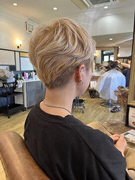 ラポール(RAPPORT) ハイトーンショートカット