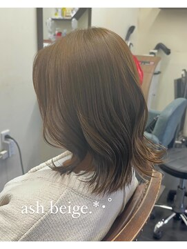 ヘアーアンドエステ サニープレイス(Hair&Esthe Sunny Place) ミルクティーベージュ