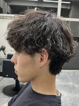 フイ 恵比寿(Hui) 波巻きパーマ/刈り上げ無し/マッシュ