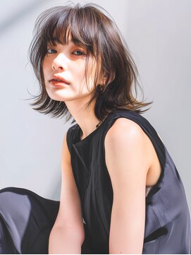 ラベストクズハ(LOVEST KUZUHA) マッシュウルフ/アッシュブラウン/大人ボブ/外はねボブ