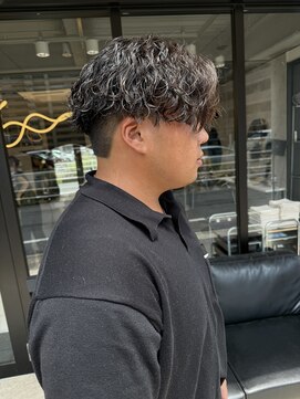 髪屋 紬 メンズ/メンズパーマ/メンズカット/波巻きパーマ