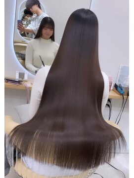 サンド 池袋(sand) 艶と柔らかさが続く地毛風ストレート