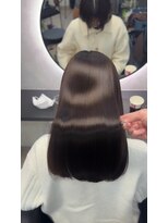 ユニー(uniii)&nbsp;【uniii】美髪縮毛矯正/髪質改善/髪質改善カラー