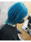 ウルフカット×オーシャンブルー