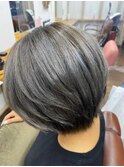 奥行きショート×韓国風ボブ×タンバルモリ×ダークグレージュ