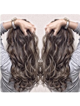 ラックスビーギャラリー なんば駅前店(LUXBE GALLERY) ＊津村＊style by LUXBE＊シナモンベージュ